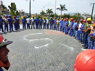 Profesores de Senati en huelga nacional indefinida (video) 