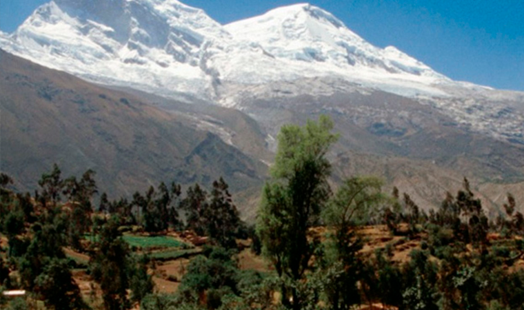 Minam firma convenio para difundir riqueza de espacios naturales en serie digital