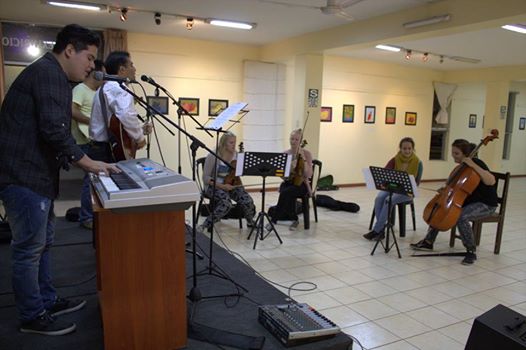 Centro Cultural Centenario prepara tributo a "The Beatles" en tono de sinfónica