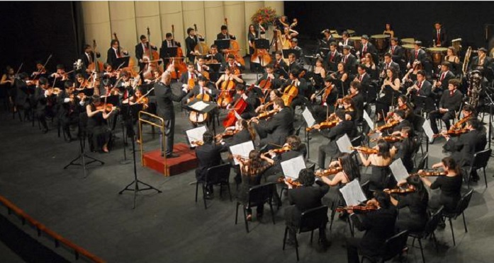 Primeras Damas de Perú y de Chile asistieron a concierto sinfónico en Lima
