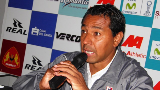 Solano reclama más concentración y profesionalismo a galvistas