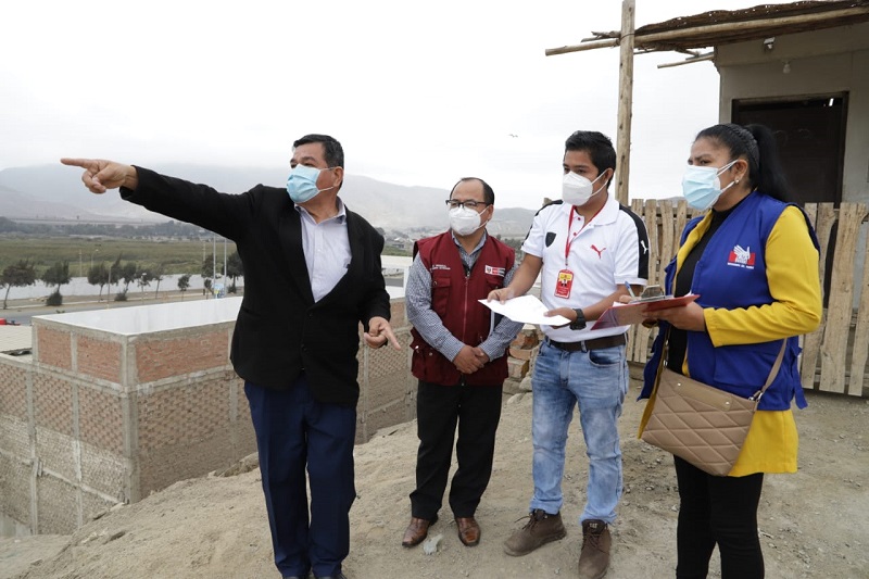 Subprefectura y Defensoría verifican terrenos donde serían trasladados comerciantes de "El Progreso"