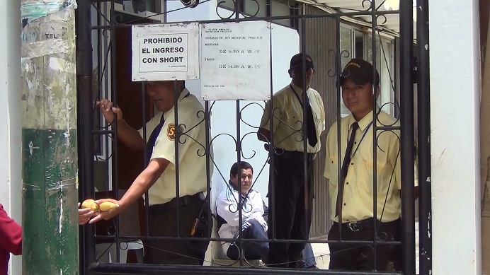 Denuncian que fiscal puso trabas para inspeccionar local de Subregión Pacífico