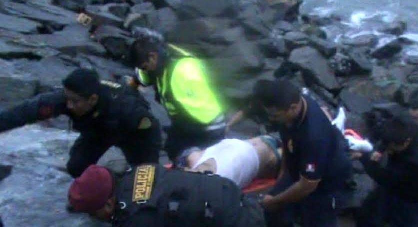 Ascienden a valeroso policía que rescató a persona que intentó suicidarse