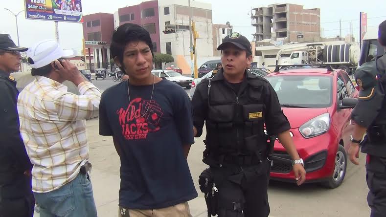 Comensal es salvado de ser linchado porque se negó  a pagar la cuenta