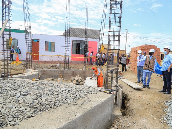 Briceño supervisó construcción de local de estimulación temprana para niños con discapacidad