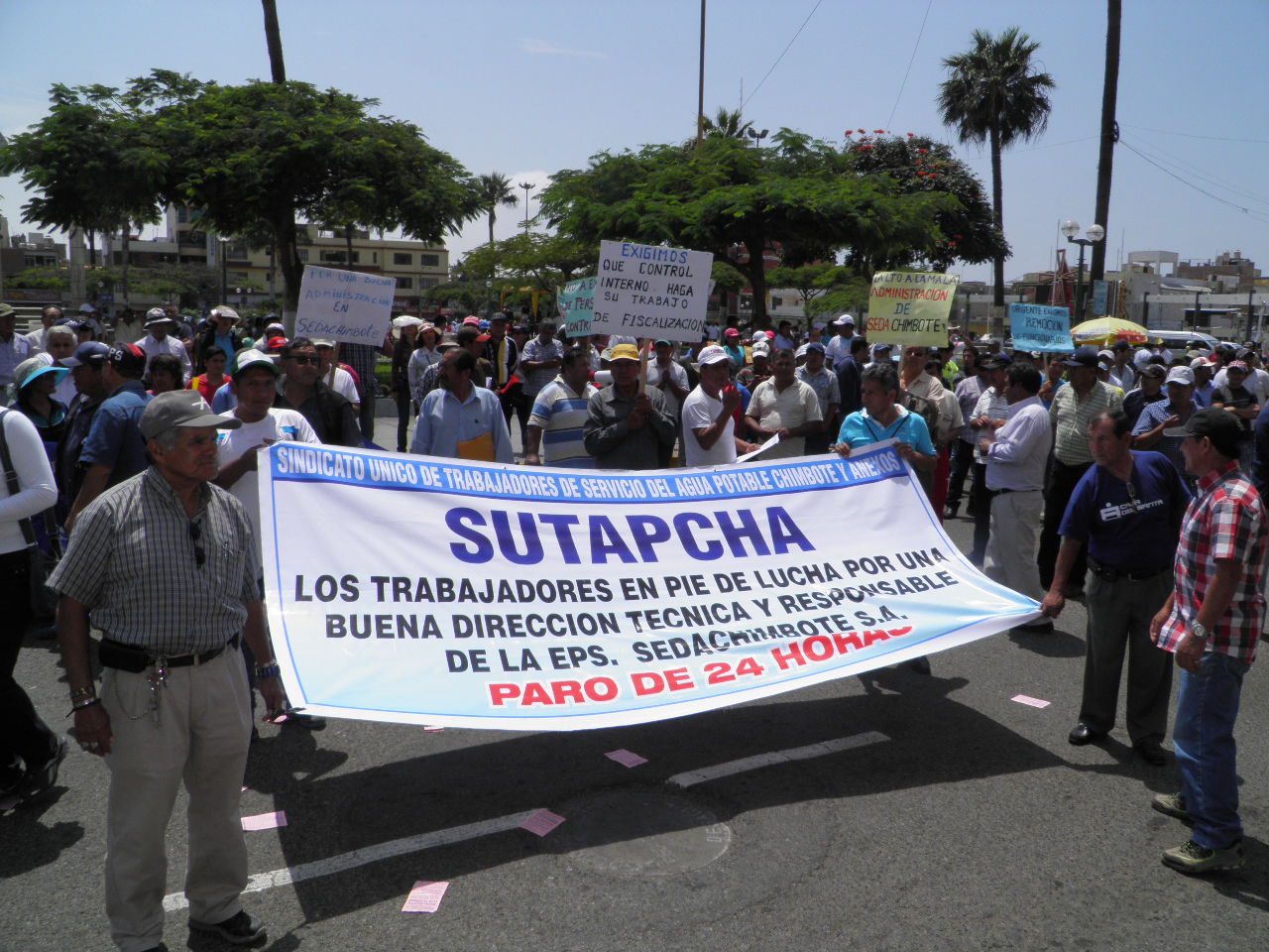 Chimbote: trabajadores de Sedachimbote exigen destitución de la presidenta del directorio