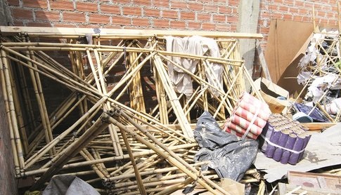 Intervienen 2 talleres pirotécnicos en Chimbote y decomisan 250 metros de mecha y 10 kilos de pólvora