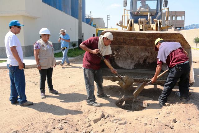 Pesqueras utilizaban 25 buzones clandestinos para arrojar sus efluentes al mar en Chimbote