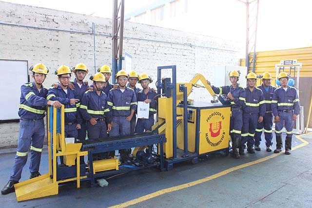 Proyectos innovadores presentan estudiantes de Technical School