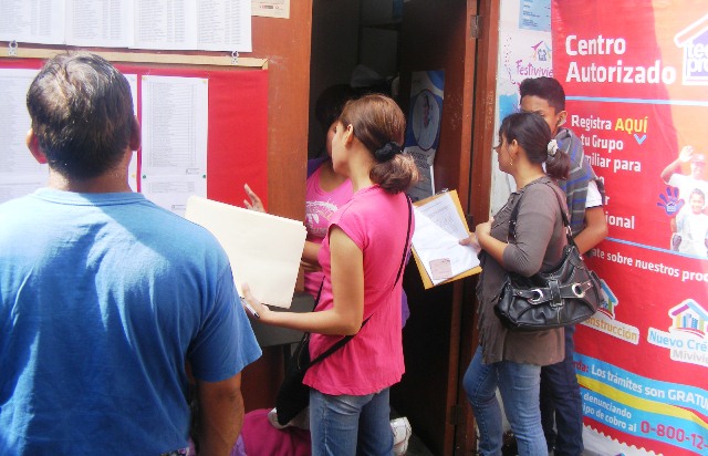 Municipalidad de Nuevo Chimbote no entregó constancia a beneficiados de  “Techo Propio”