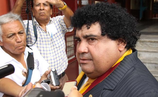 Regidor Enríquez Namay dice sentirse en capacidad de dirigir la Municipalidad Provincial del Santa