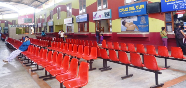 Hasta en 75% disminuyó la cantidad de usuarios en el terminal terrestre