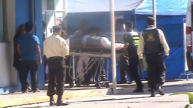 Obrero cayó desde un segundo piso cuando realizaba trabajos en panel publicitario