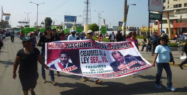 Huelga de trabajadores judiciales deja sin atención a más de 29 mil juicios de familia