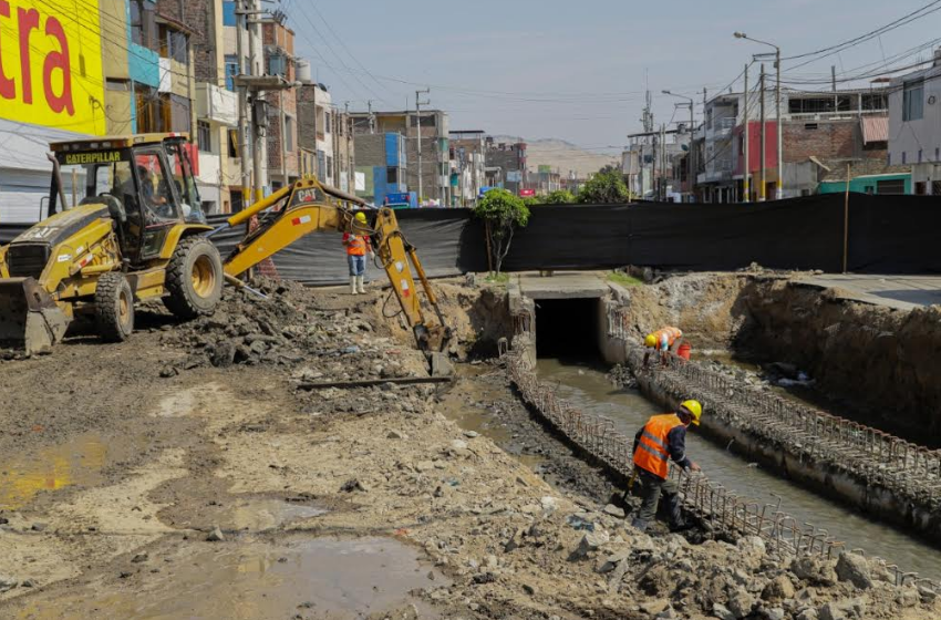 Municipio continúa trabajos de limpieza y reparación del dren de avenidas Pardo y Aviación