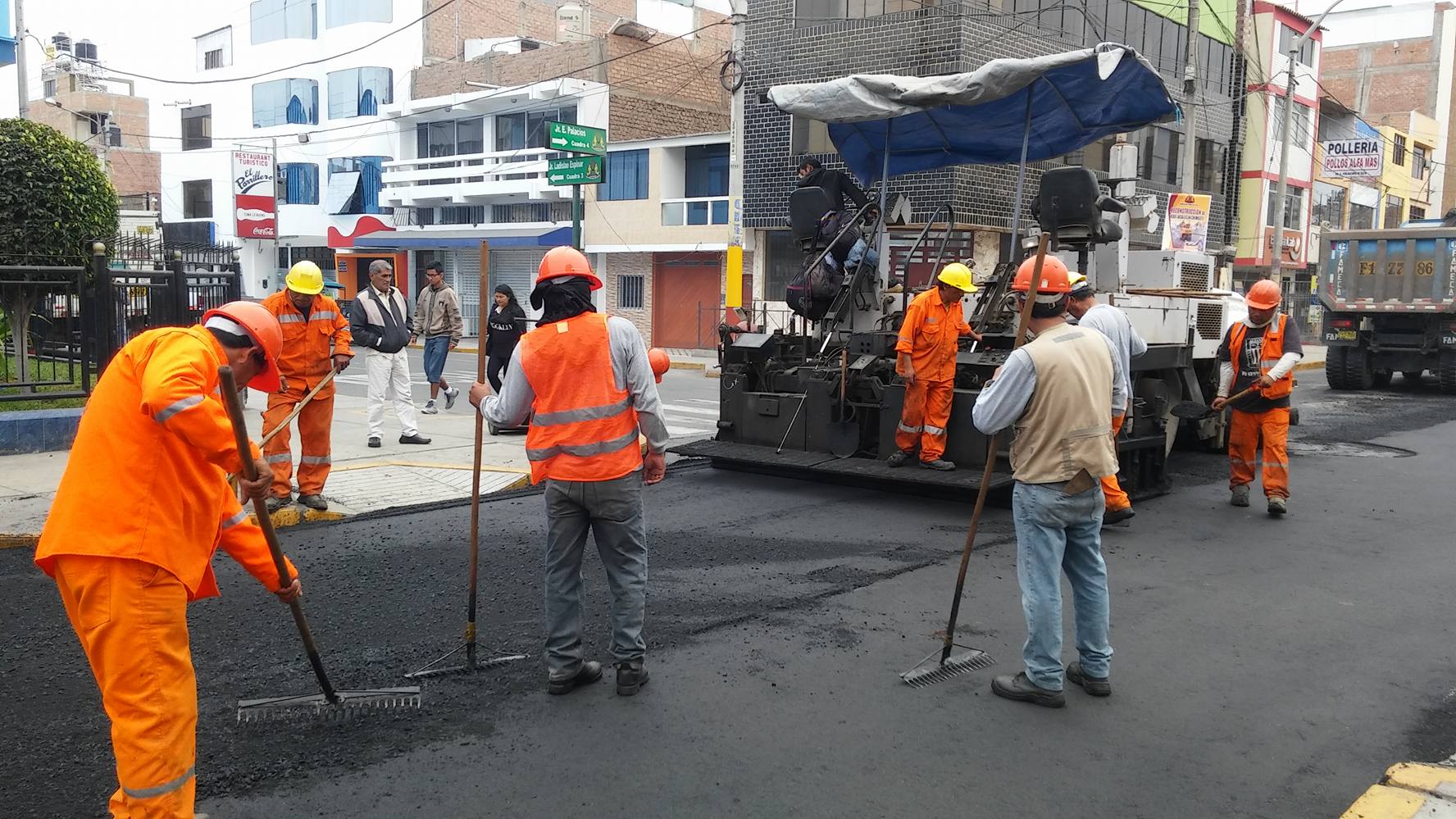 Chimbote: MPS refacciona tramos de pistas que se dañaron por las lluvias 