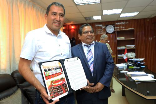 Áncash: autoridades salientes coordinan transferencia con gobernador regional electo