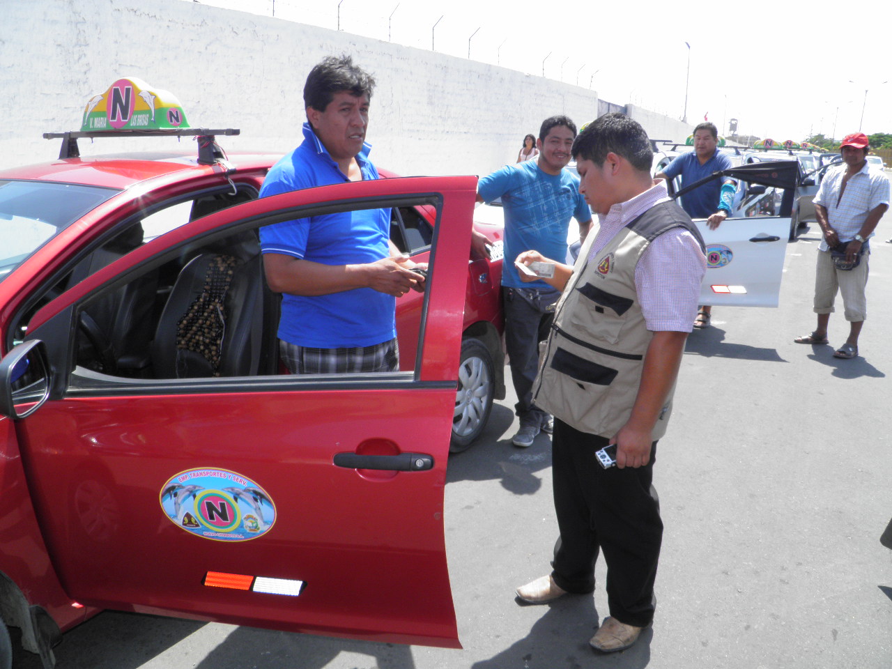 Chimbote: unos 500 vehículos públicos pasaron revisión para obtener tarjeta de circulación