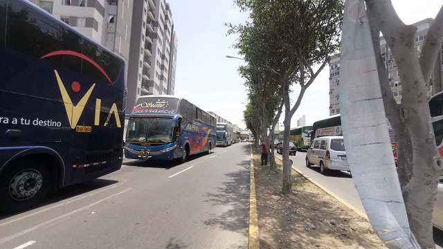 Transportistas de Chimbote se plegaron a marcha en Lima para exigir reactivación de su sector