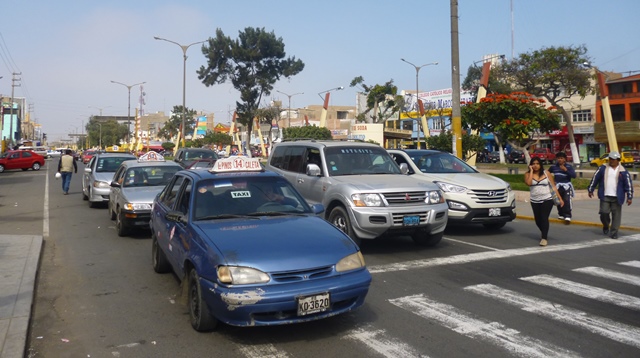 Transportistas pueden ser sancionados al no tener tarjeta de circulación