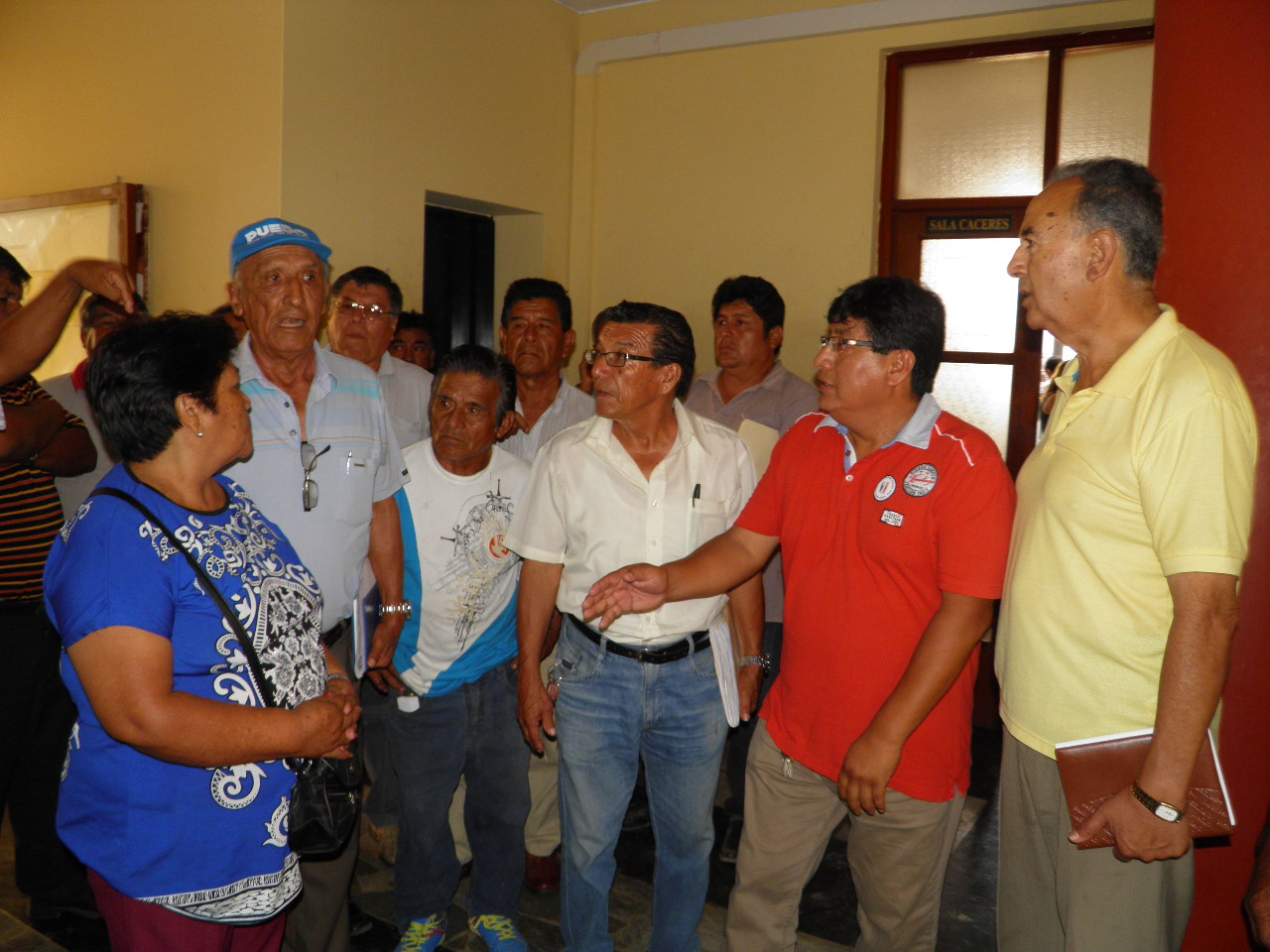 Chimbote: transportistas anuncian paro por impedimento a tramitar tarjeta de circulación