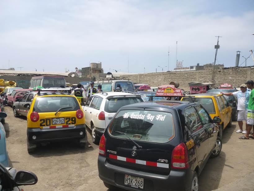  Unos 60 vehículos de transporte público retenidos en el depósito municipal   