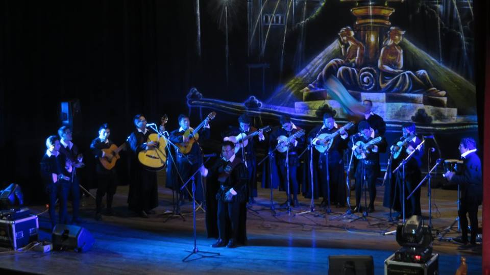 Universitarios de Chimbote ganaron concurso internacional de tunas