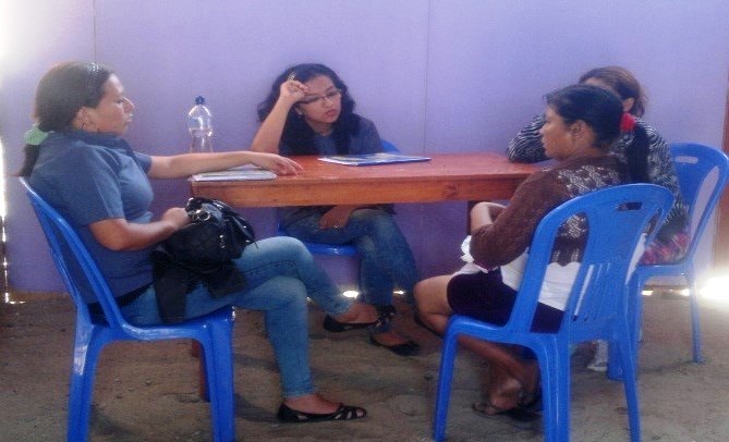 UCV brinda charla gratuita de psicología a pobladores de "Nueva Esperanza" en Nuevo Chimbote