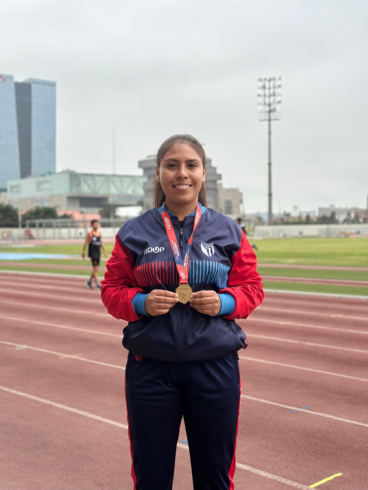 Estudiante de la UCV Chimbote gana Medalla de Oro en Campeonato Nacional Universitario de la FEDUP