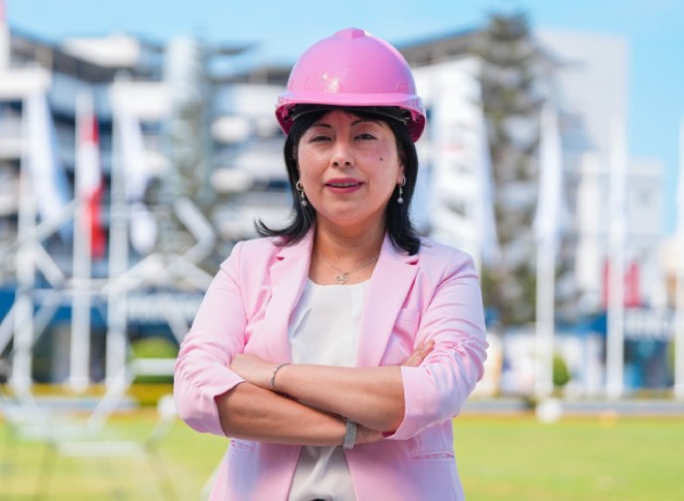 Docente de UCV destaca en premios internacionales por impulsar la innovación y liderazgo femenino