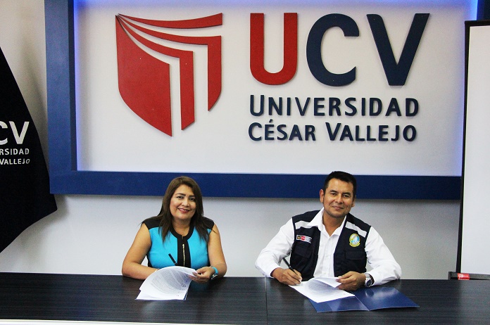 UCV Chimbote firmó convenio con la Red de Salud Pacífico Norte