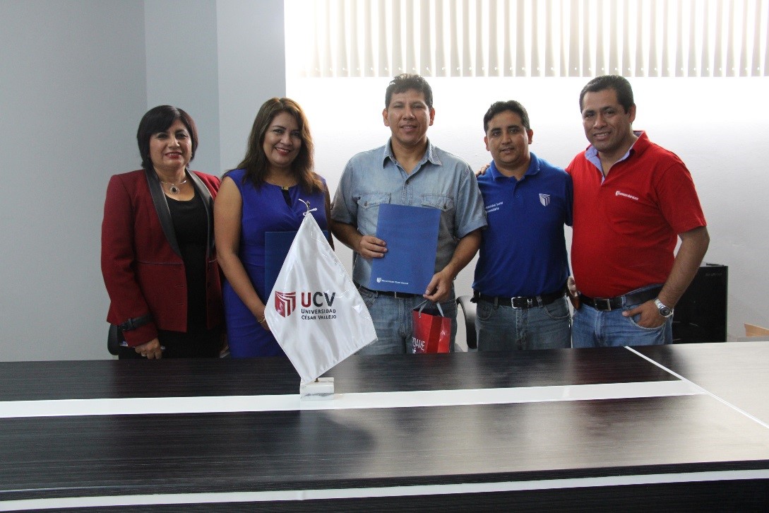 UCV Chimbote firmó convenio con academia de taekwondo