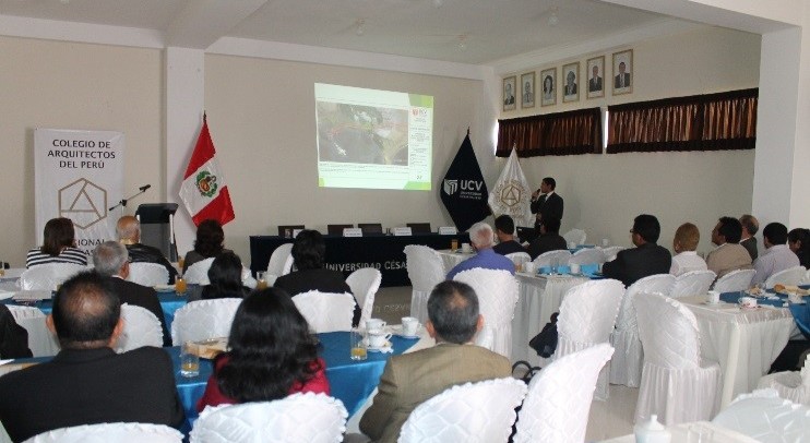 Interesantes proyectos arquitectónicos presentaron egresados de la UCV Chimbote 