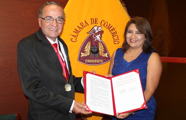 Cámara de Comercio del Santa firmó convenio con Universidad “César Vallejo” 