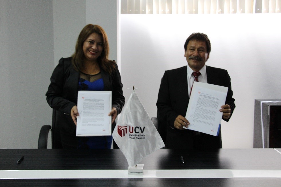UCV Chimbote firmó convenio con UGEL-Santa