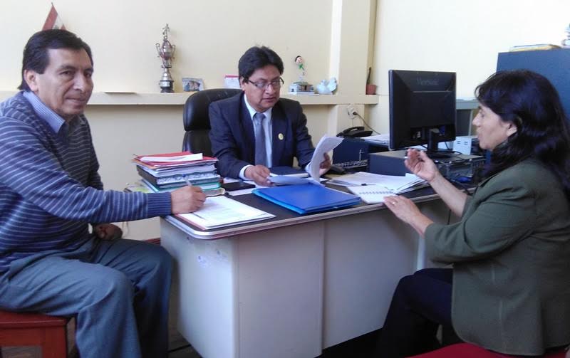 Se iniciaron coordinaciones entre UGEL-Santa y Chimbote en Línea para programa con escolares