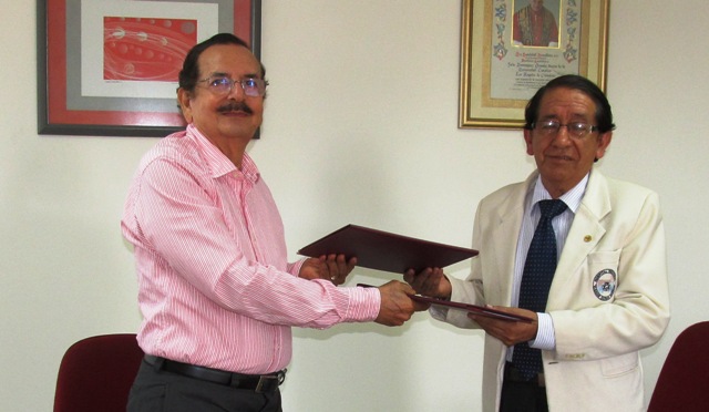 Uladech renovó convenio con hospital regional "Eleazar Guzmán Barrón"