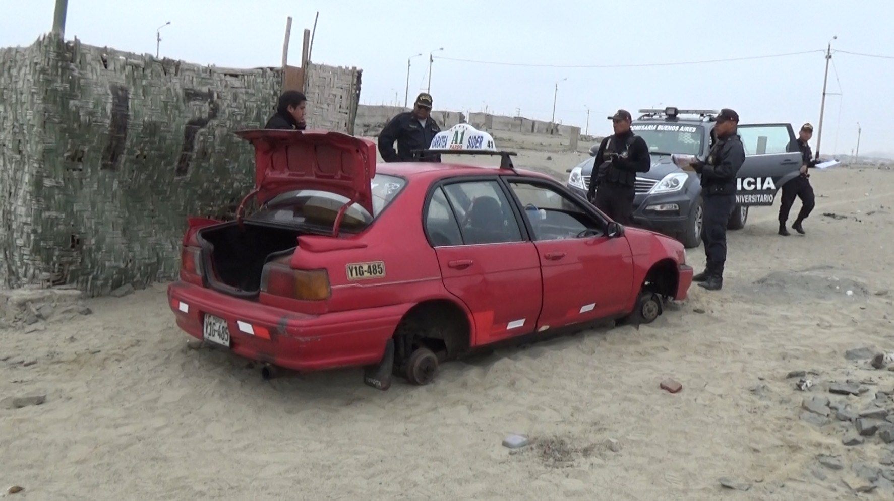 Nuevo Chimbote: serenos encuentran vehículo desmantelado en “Villa del Ingeniero”