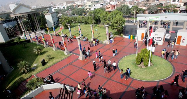Nueva ley universitaria derogará decreto que permitió el lucro en la educación