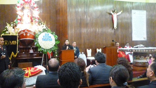 Universidad Señor de Sipán se presentó en festividad religiosa de Chimbote