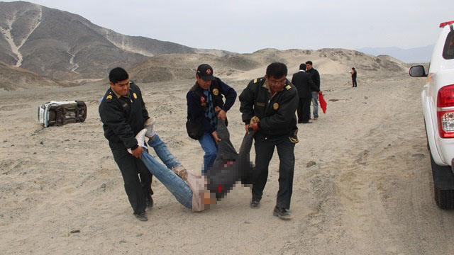 Joven universitario muere tras volcar su vehículo cuando regresaba de Besique