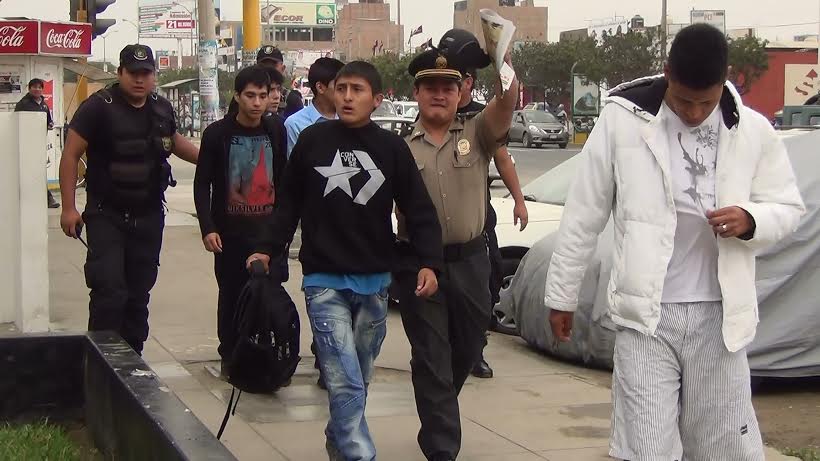 Nuevo Chimbote: Intervienen a seis estudiantes con estupefacientes en su poder