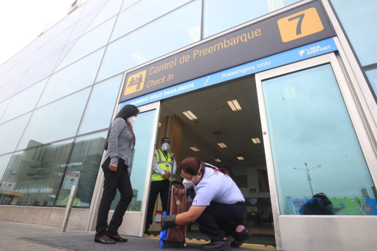 Unos 120 mil pasajeros se transportaron por vía aérea tras reanudación de vuelos nacionales