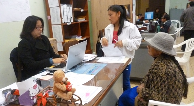 Chimbote: Mil 650 ancianos esperan ser beneficiados con “Pensión 65”