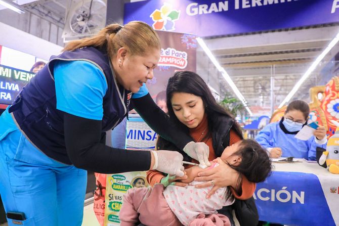 Minsa exhorta a los padres de familia a vacunar a sus hijos contra el sarampión