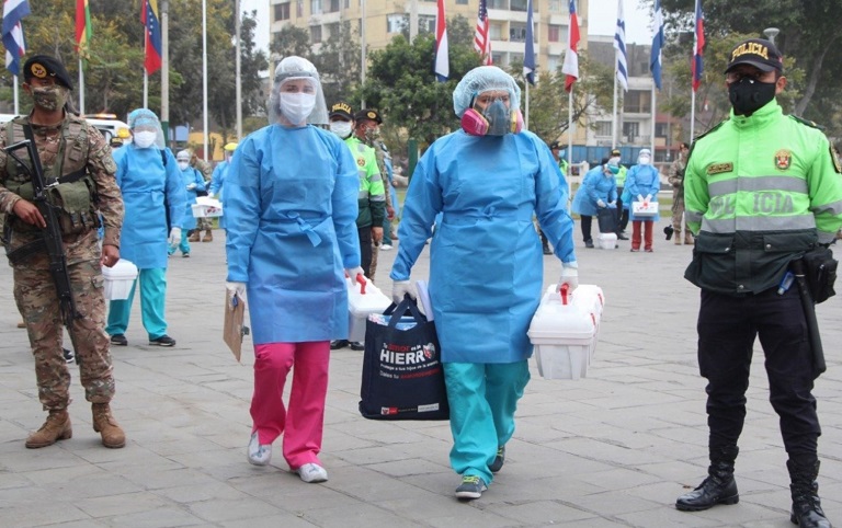 Investigador de la Cayetano: “Vacunas de Sinopharm pueden transportarse en coolers”