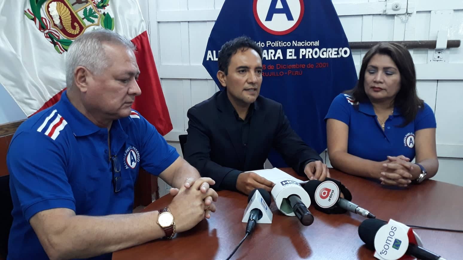 Valentín Fernández desiste de postular como alcalde a la Municipalidad Provincial del Santa 