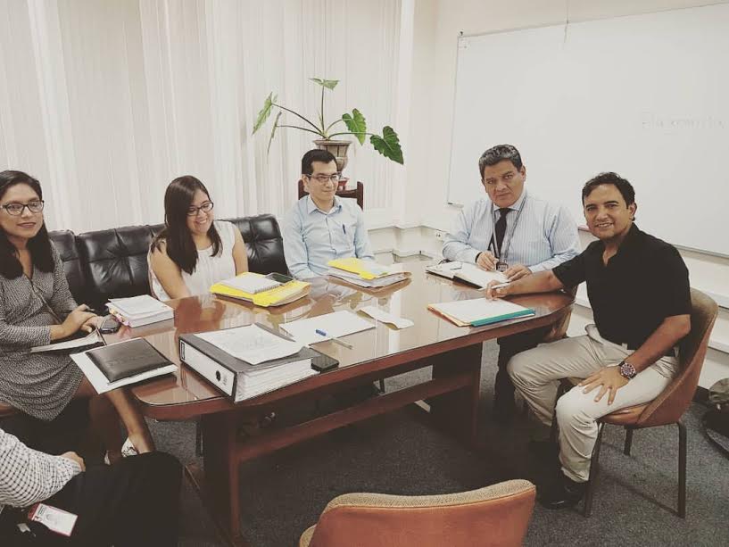 Nuevo Chimbote: alcalde gestiona saneamiento de 242 lotes en urbanización  Bellamar