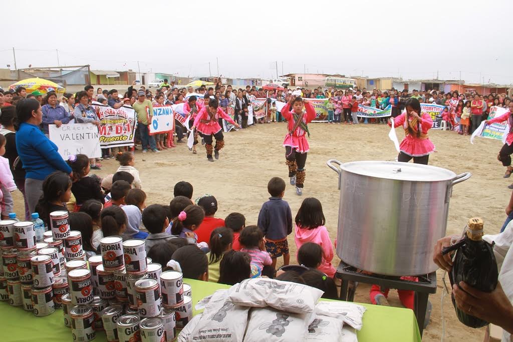 Nuevo Chimbote: alcalde inauguró comité del Vaso de Leche en “Tierra Prometida”